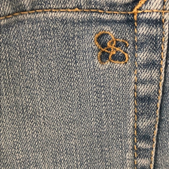 Jessica Simpson Jeans - Picture 4 of 8